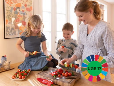 Kristine Melgaard-Mani laver mad med sine børn 