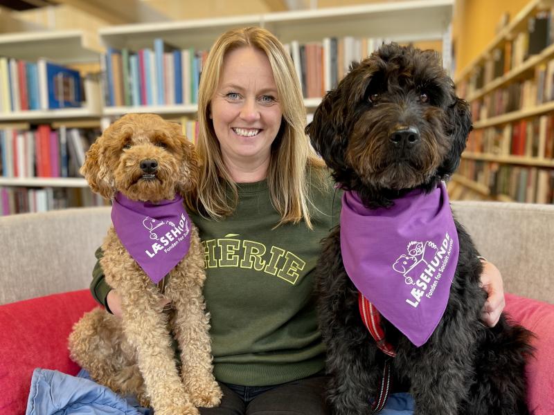 Jette med de to hunde Lucca og Alba